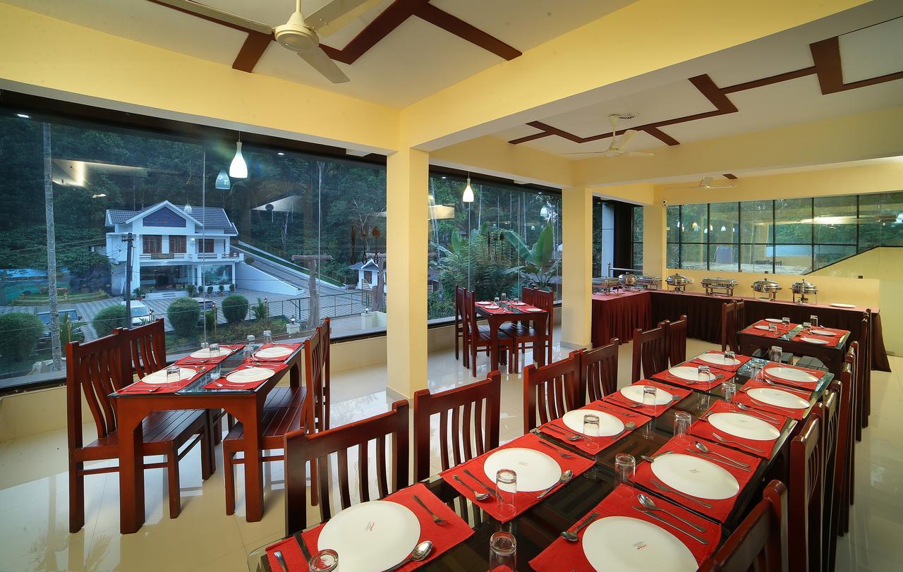Peter'S Coffee Creek Nature Resort Meppādi Екстериор снимка