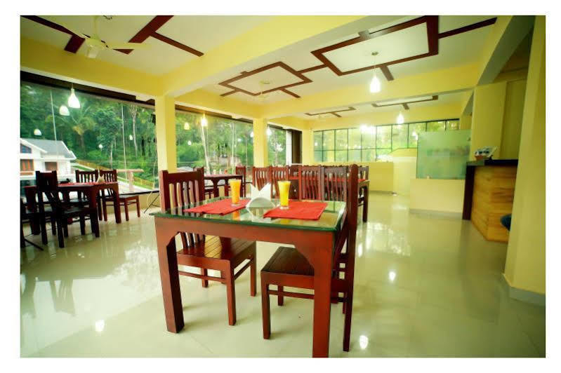 Peter'S Coffee Creek Nature Resort Meppādi Екстериор снимка