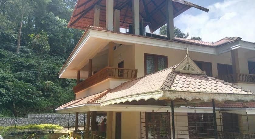 Peter'S Coffee Creek Nature Resort Meppādi Екстериор снимка