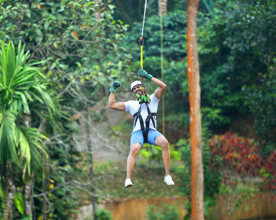 Peter'S Coffee Creek Nature Resort Meppādi Екстериор снимка